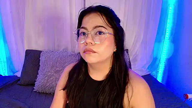 LilyRousee online show from 04.06.26