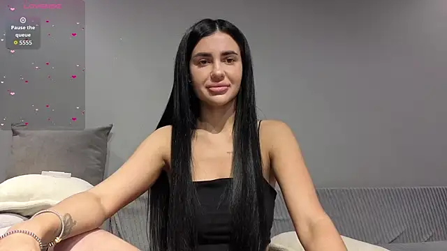 Snapshot of Mary__foxy chatting on 07.18.26 Mary foxy online show from 07.18.26