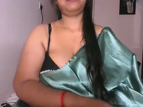 Snapshot of its_me_Rashmi chatting on 09.09.25 its me Rashmi online show from 09.09.25
