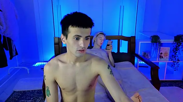 saintlauren1 online show from 12.05.25