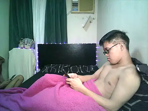 Snapshot of Sweet-shopia chatting on 11.09.25 Sweet-shopia online show from 11.09.25