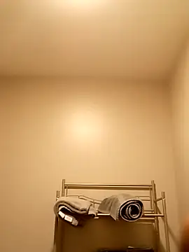 Snapshot of Yungandhungd chatting on 09.15.25 Yungandhungd online show from 09.15.25