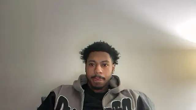 Snapshot of Yungandhungd chatting on 02.02.26 Yungandhungd online show from 02.02.26