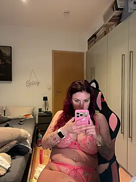 OliviaaFischer online show from 04.25.26