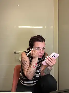 OliviaaFischer online show from 06.05.26