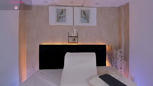 jessica hotxxx online show from 12.13.25