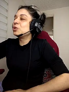 miss carmila1 online show from 11.13.25