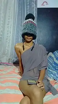 Snapshot of Chooty_Couple chatting on 04.25.26 Chooty Couple online show from 04.25.26