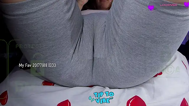 Snapshot of Cameltoe_squirt_inPants chatting on 02.11.25 Cameltoe squirt inPants online show from 02.11.25