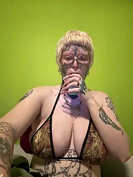 Sixkbunnies online show from 07.21.26
