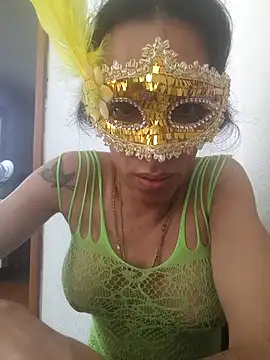 Snapshot of paloma1313 chatting on 09.19.25 paloma1313 online show from 09.19.25