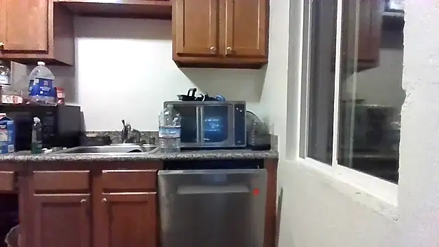 OnlyOneMeeks online show from 04.18.26