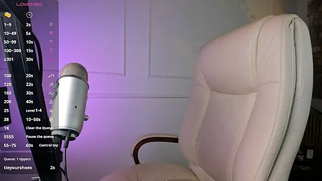 Snapshot of Blessed_Molly chatting on 06.14.26 Blessed Molly online show from 06.14.26