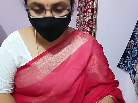 jannu6482 online show from 10.25.25