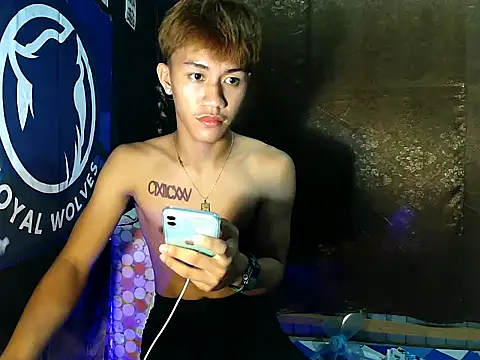 naughtyboyloy 0 online show from 09.30.25