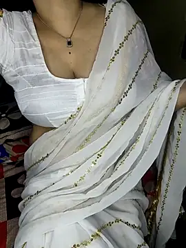 Snapshot of PRIYA_22 chatting on 09.16.25 PRIYA 22 online show from 09.16.25