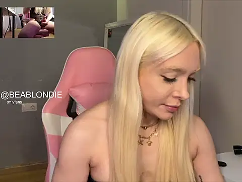 Snapshot of BiaaBlondie chatting on 12.16.25 BiaaBlondie online show from 12.16.25