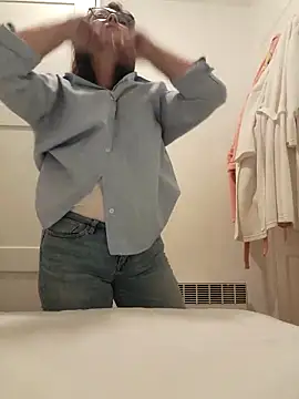 JIAA-WOO online show from 10.22.25