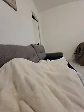 JIAA-WOO online show from 11.15.25