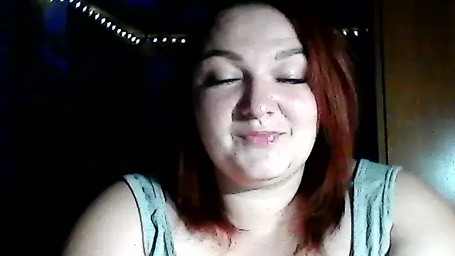 Snapshot of AngelQSky chatting on 12.03.25 AngelQSky online show from 12.03.25