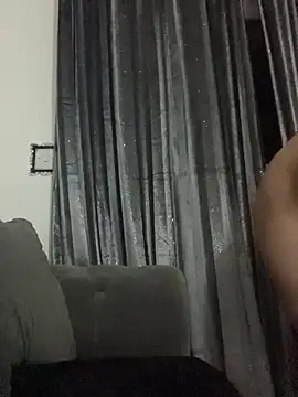 Snapshot of itsyourgirltee chatting on 02.04.26 itsyourgirltee online show from 02.04.26