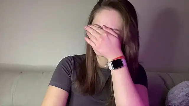 Snapshot of StellarAlice chatting on 03.10.26 StellarAlice online show from 03.10.26