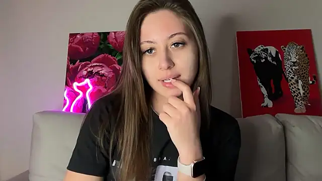 StellarAlice online show from 05.24.26