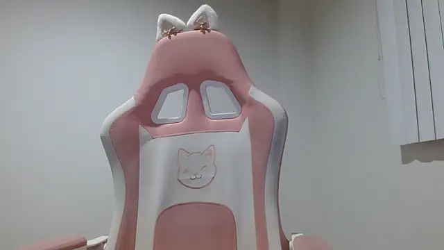 Crystal Star  online show from 09.18.25