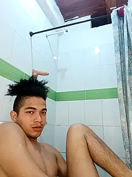 Snapshot of Twink_angel3 chatting on 09.26.25 Twink angel3 online show from 09.26.25