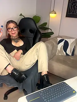 dreamleah  online show from 09.22.25