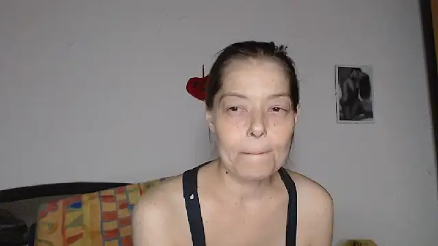 SexySarah177 online show from 10.29.25