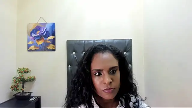 Snapshot of Toxicfantasy4u chatting on 10.10.25 Toxicfantasy4u online show from 10.10.25