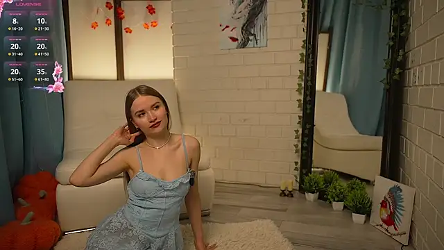 Snapshot of Winaria chatting on 11.17.25 Winaria online show from 11.17.25