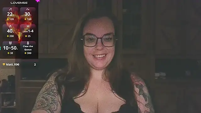 Miss Lucifer6 online show from 10.28.25