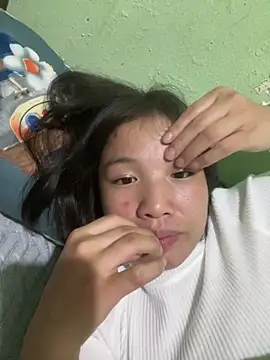 QueenLink online show from 10.28.25