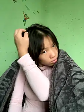 QueenLink online show from 11.22.25