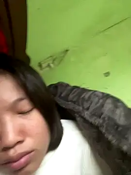 QueenLink online show from 11.30.25