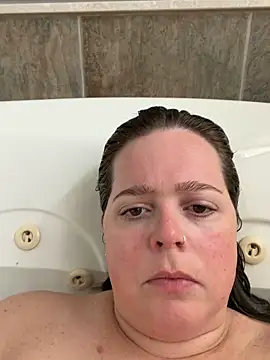 Snapshot of hornykitty1210 chatting on 03.06.26 hornykitty1210 online show from 03.06.26