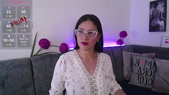 Alana steel 1 online show from 02.12.26