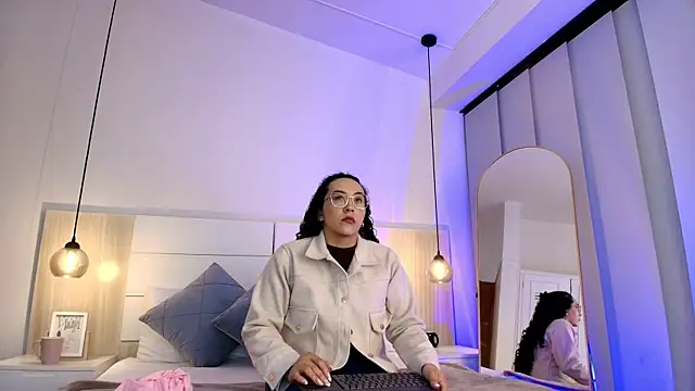 alehia cute online show from 11.09.25