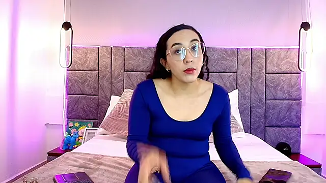 alehia cute online show from 12.14.25