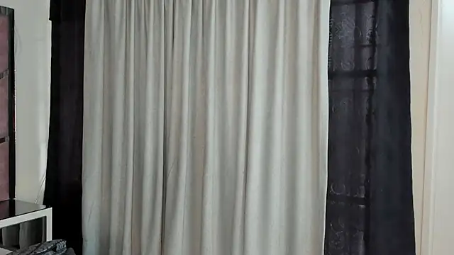 HaileyDuke online show from 10.18.25