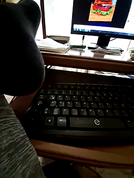 Snapshot of MexicanoPuebla23 chatting on 10.06.25 MexicanoPuebla23 online show from 10.06.25