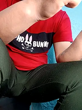 Snapshot of fboycdjuaez chatting on 03.10.26 fboycdjuaez online show from 03.10.26