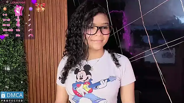leidy morales  online show from 04.23.26
