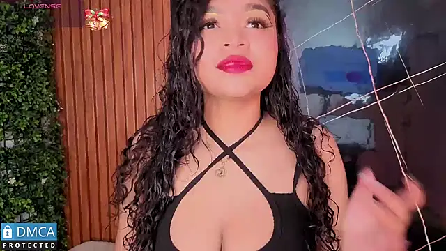 leidy morales  online show from 06.12.26
