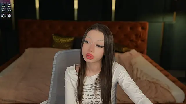 Naomi 054 online show from 10.03.25