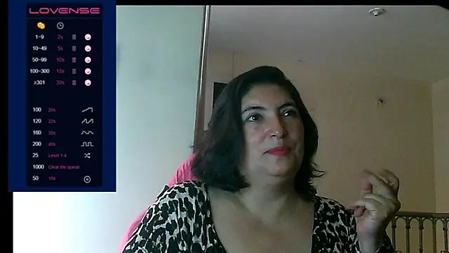 Snapshot of lina_maria99 chatting on 09.18.25 lina maria99 online show from 09.18.25