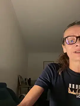 Snapshot of Chris06d22@xh chatting on 09.23.25 Chris06d22xh online show from 09.23.25