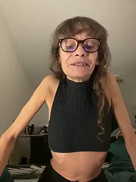 Snapshot of Chris06d22@xh chatting on 10.05.25 Chris06d22xh online show from 10.05.25